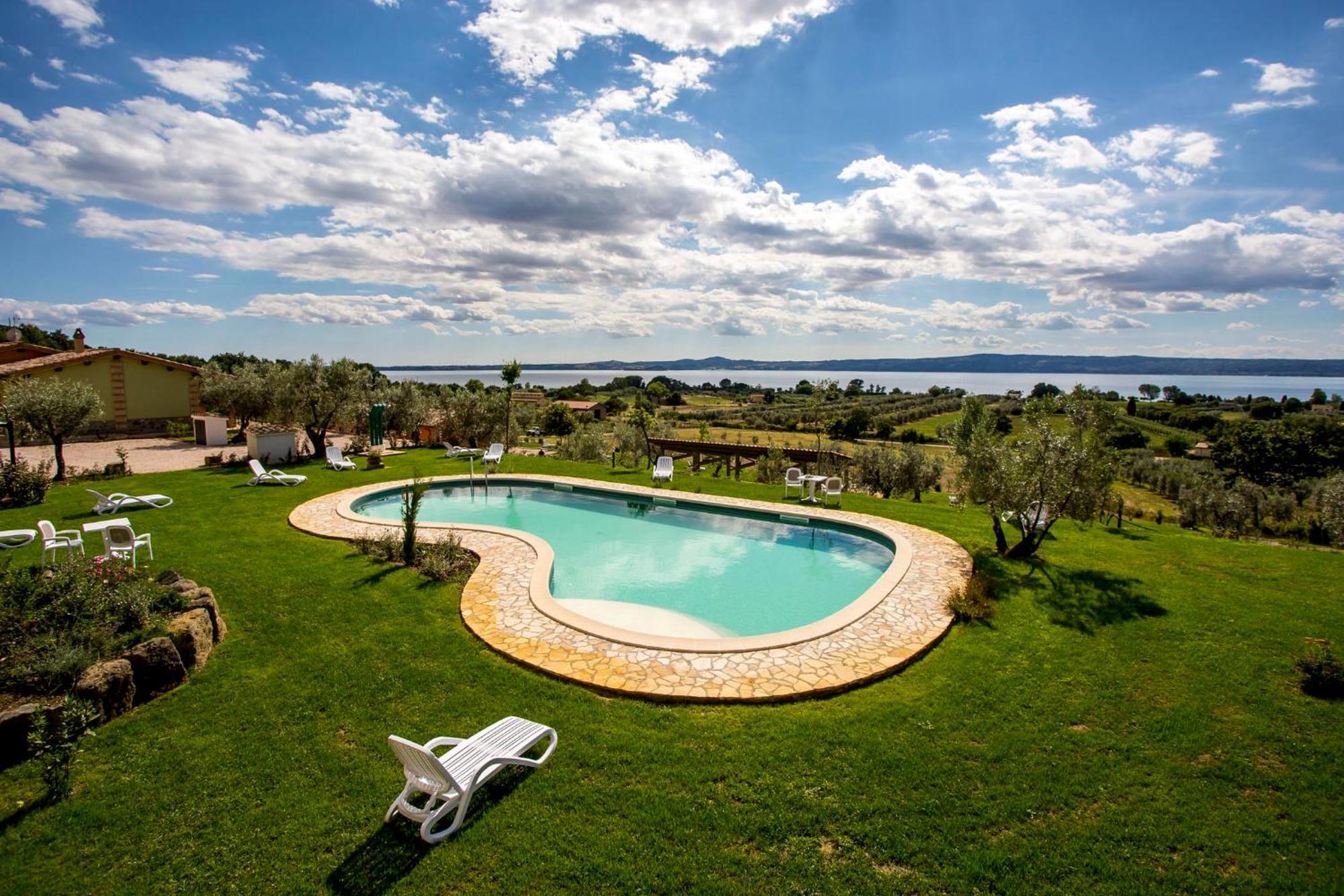 בולסנה Agriturismo Parco Di Canuleio - Con Vista Sul Lago מראה חיצוני תמונה